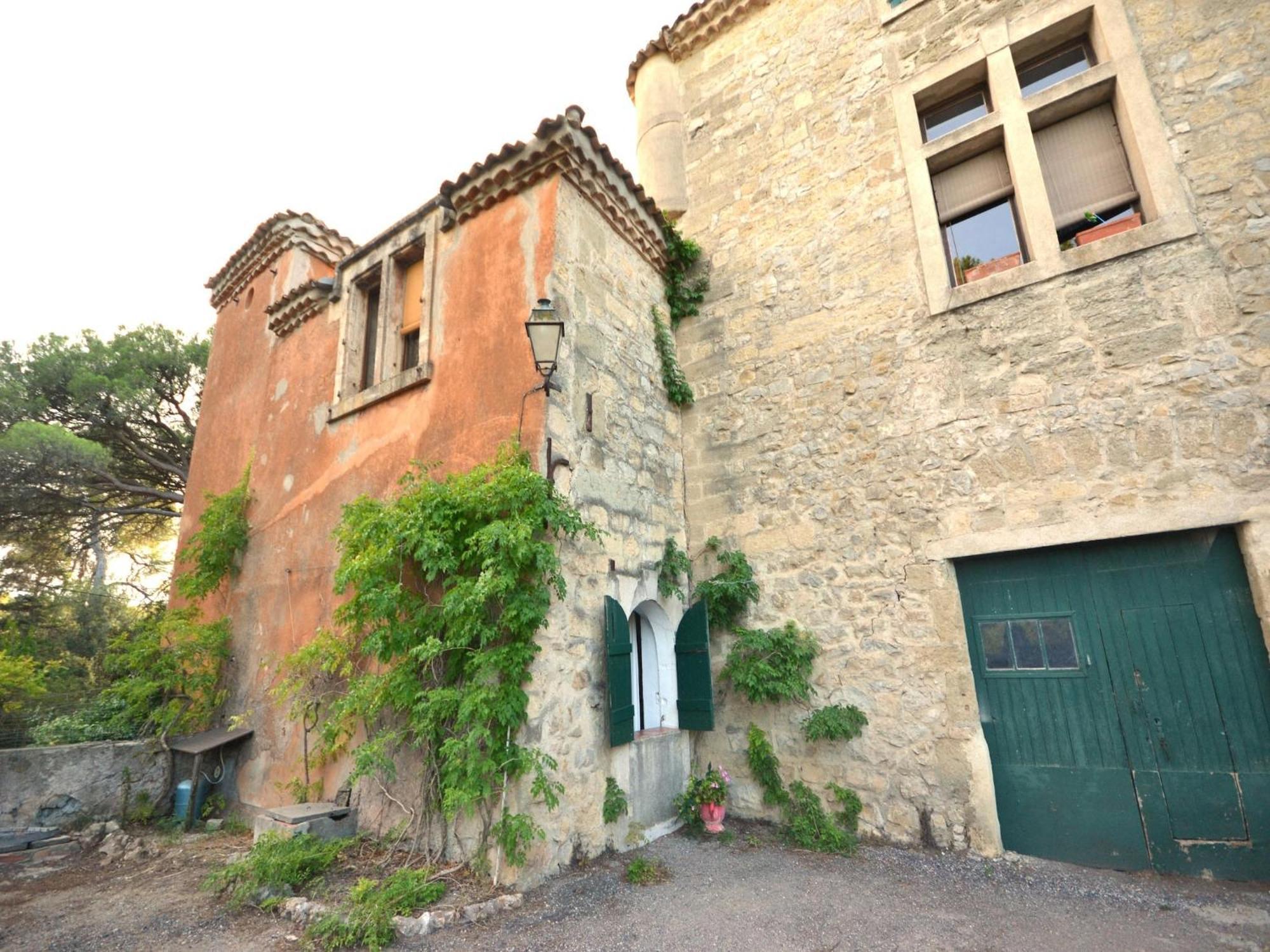 Apartment With Pool Amid Vineyards And Near The Beach Mèze Extérieur photo