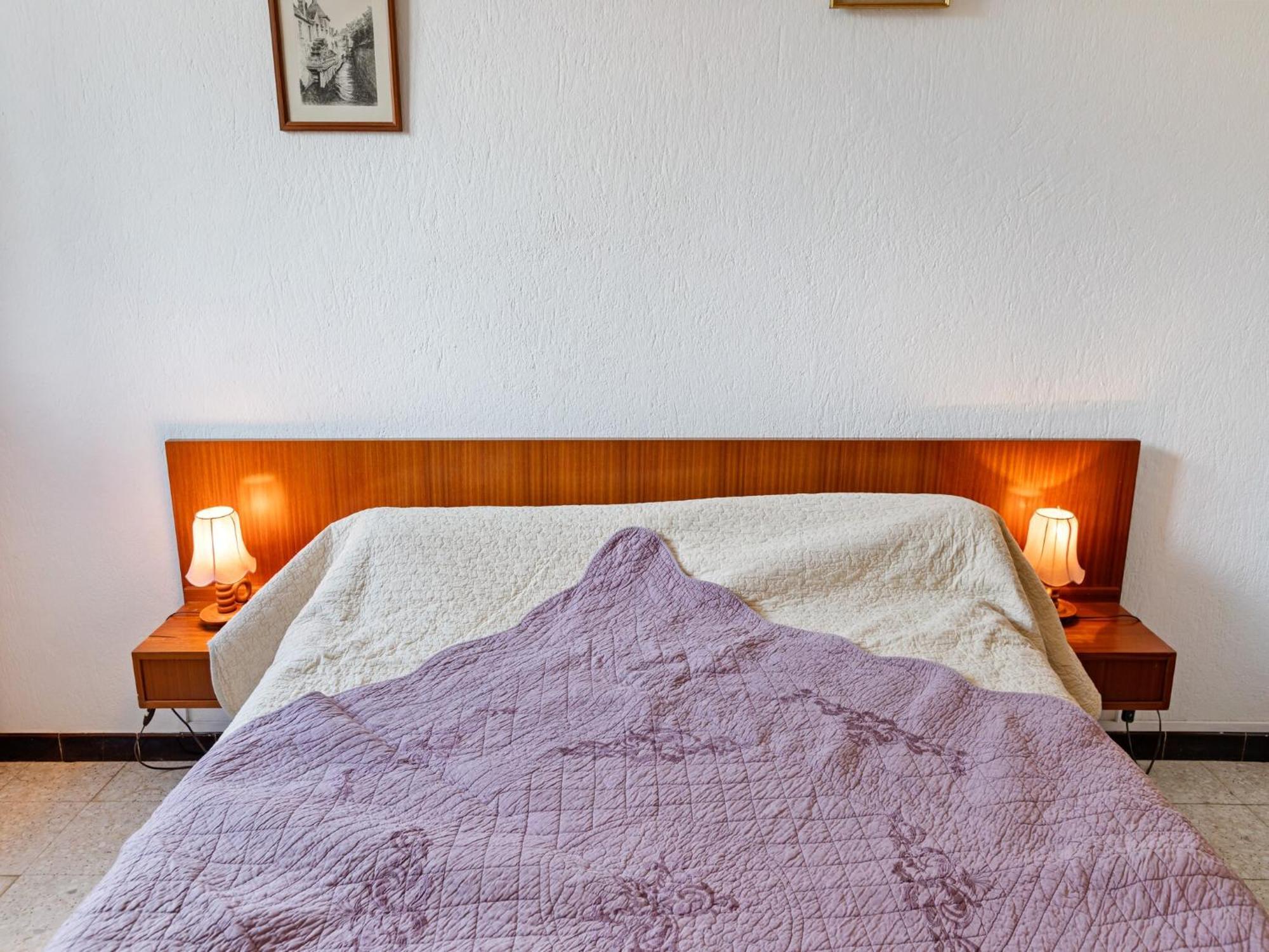 Apartment With Pool Amid Vineyards And Near The Beach Mèze Extérieur photo